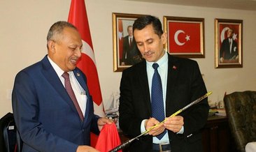 Malezya'nın Ankara Büyükelçisi Wahab'dan Murat Özmekik'e ziyaret