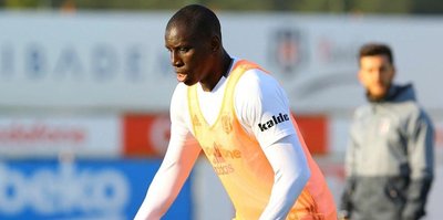 Demba Ba salonda