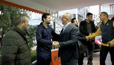 Bakan Çavuşoğlu Alanyapor Kulübünü ziyaret etti
