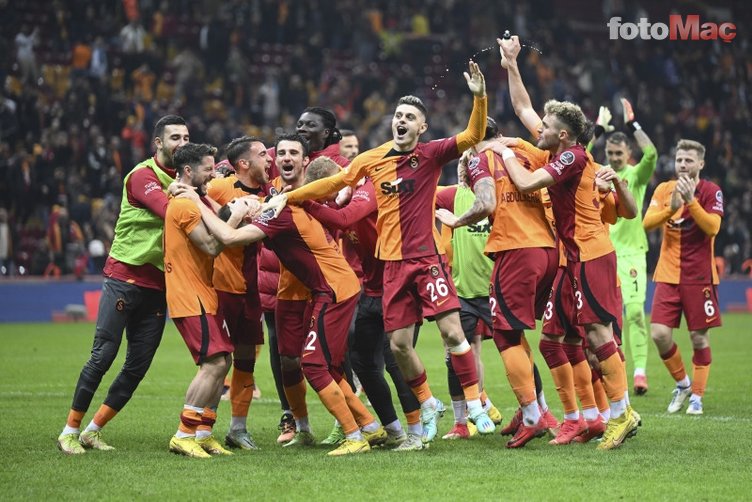 GALATASARAY HABERLERİ - Spor yazarları Galatasaray-Ankaragücü maçını değerlendirdi!