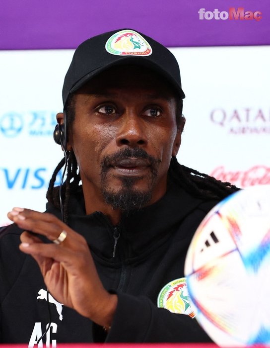 Aliou Cisse'nin yürek burkan hikayesi! Ailesini bir trajedide kaybetti ama...