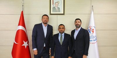 TBF Başkanı Hidayet Türkoğlu'ndan Hamza Yerlikaya'ya ziyaret