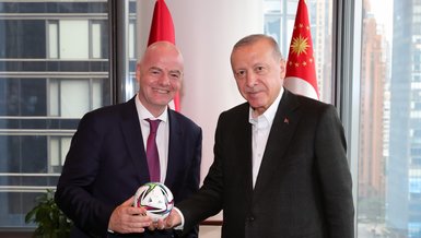 Başkan Recep Tayyip Erdoğan FIFA Başkanı Gianni Infantino'yu kabul etti
