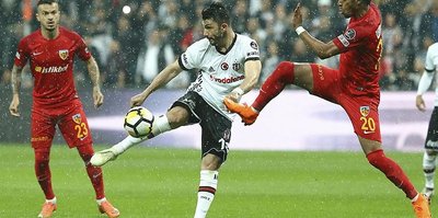 Tolgay'da yırtık