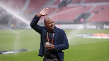 Aurelio geri döndü