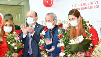 Şampiyonu Golbol Kadın Milli Takımı'na Ankara'da karşılaşama!