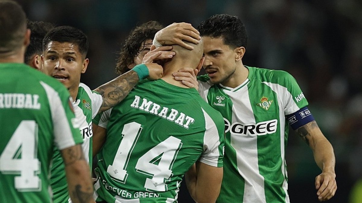 Real Betis'ten Fenerbahçe'ye Amrabat müjdesi! Panathinaikos'a attığı gol işleri değiştirdi