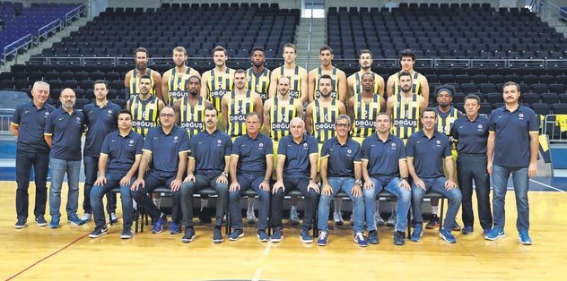 Obra Final-Four'u işaret etti
