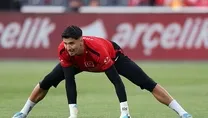 Kadıköy’de Altay Bayındır’a sevgi seli!