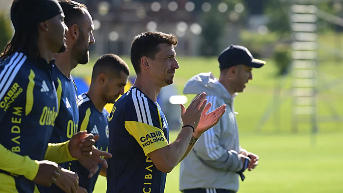 Fenerbahçe, Mert Hakan Yandaş ile nikah tazeledi