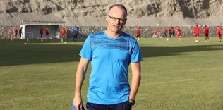 Yeni Malatyaspor Teknik Direktörü Buz