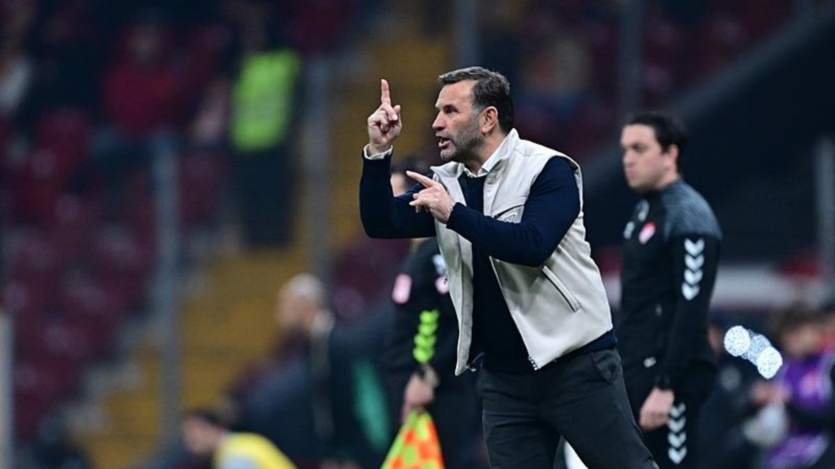 Okan Buruk Galatasaray'ın başında ligde "Dalya" dedi
