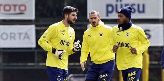 Fenerbahçe günü çift antrenmanla tamamladı - Son dakika Fenerbahçe  haberleri - Fotomaç