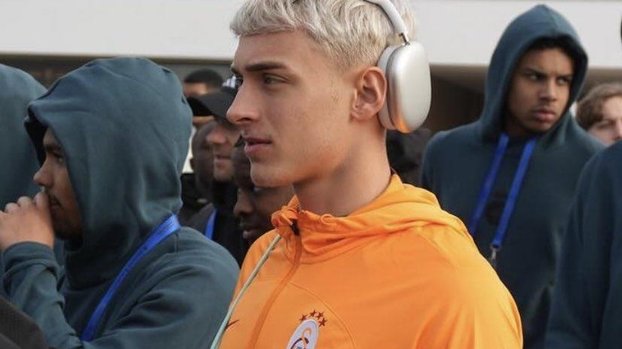 Sağ beke 17'lik Vincent geldi