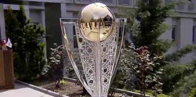 Spor Toto Süper Lig 2018-2019 sezonu şampiyonluk kupası tanıtıldı