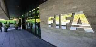 FIFA, Mali’nin üyeliğini askıya aldı
