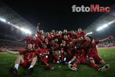 Akhisarspor - Galatasaray maçından kareler...
