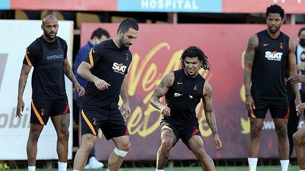 Çarpıcı sözler! Galatasaray Fatih Terim oradaymış gibi çalışmalarına devam ediyor (GS spor haberi)