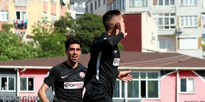 Karagümrük 10 kişiyle kazandı