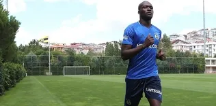 Sow gemileri yaktı