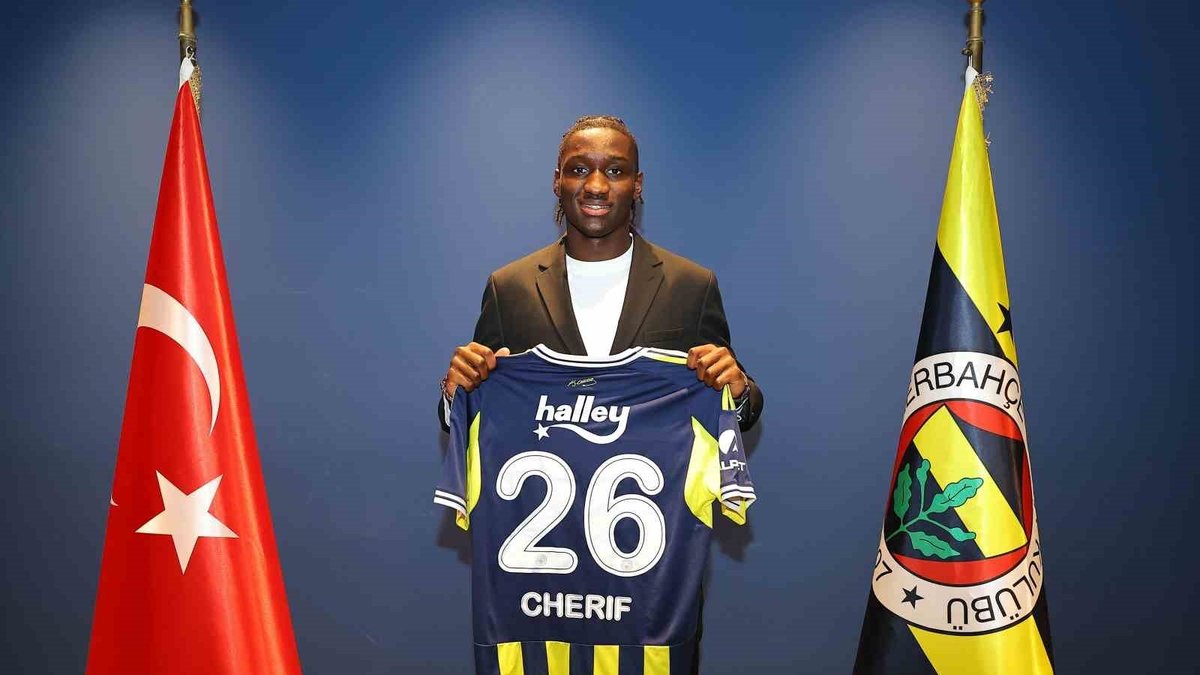 Sidiki Cherif, Fenerbahçe'nin 6. Fransız oyuncusu oldu!