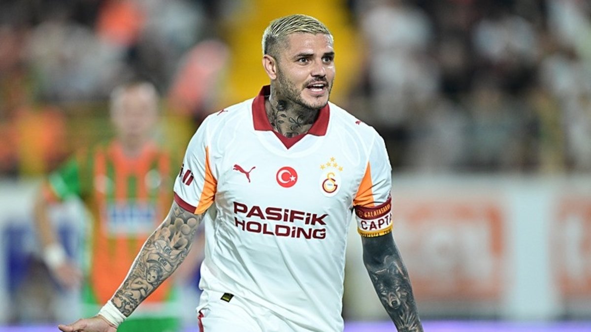 GALATASARAY HABERLERİ - Icardi için flaş ayrılık iddiası! Canlı yayında açıkladı GALATASARAY HABERLERİ - Icardi için flaş ayrılık iddiası! Canlı yayında açıkladı