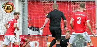 Hollanda’da ilginç maç! Hakem gol attı