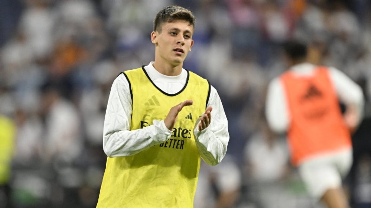 Arda Güler Real Madrid'den ayrılıyor mu? Ancelloti ile görüşme yaptı