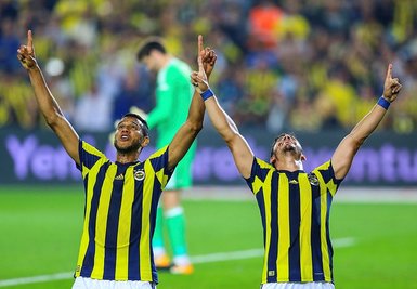 Phillip Cocu’nun Fenerbahçe’deki iki gözdesi