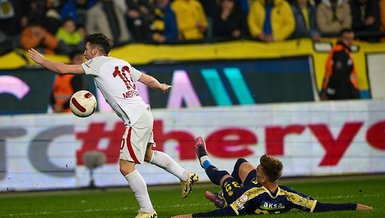 Mertens seriye taktı