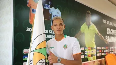 Alanyaspor’da Bammou ayrıldı