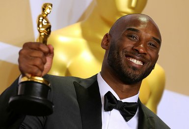 NBA efsanesi Kobe Bryant, Oscar ödülü kazandı.