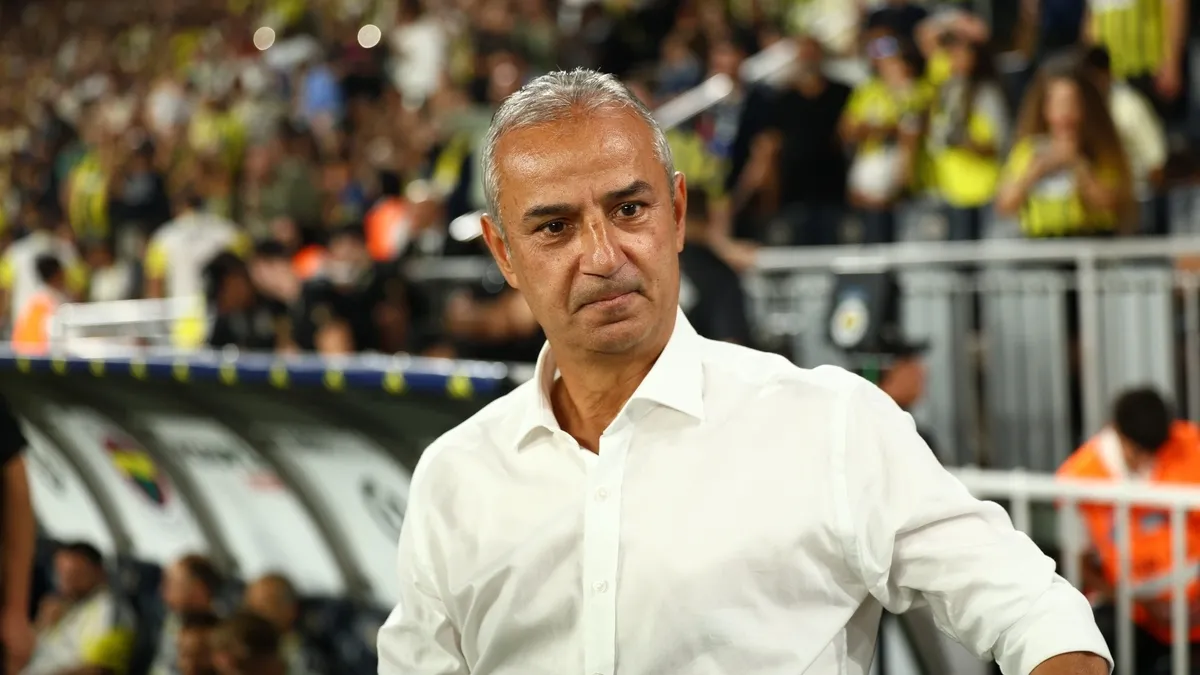 Fenerbahçe'nin Roma'ya Karşı Yeni Stratejisi: Kartal'ın Kadro Yenilendirmesi