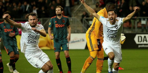 Utrecht 2 0 Ajax Mac Sonucu Son Dakika Avrupa Dan Futbol Haberleri Fotomac