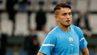 Cengiz imzalıyor