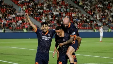 Başakşehir play-off aşkına