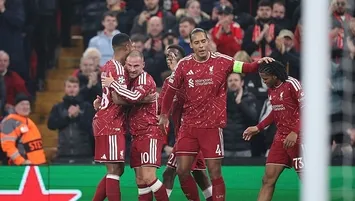 Gol düellosu Liverpool'un!