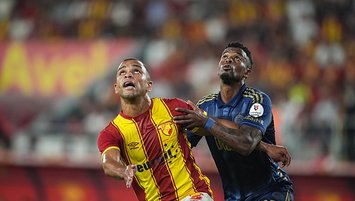 F.Bahçe maçında kırmızı kart!