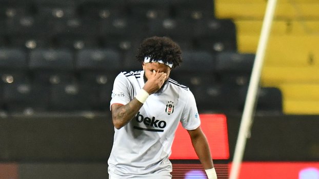 Sporting Lizbon'dan flaş hareket! Beşiktaş'ı Rosier transferi için UEFA'ya şikayet edecekler