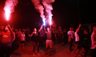 Trabzonspor'un 52. kuruluş yıl dönümü meşalelerle kutlandı