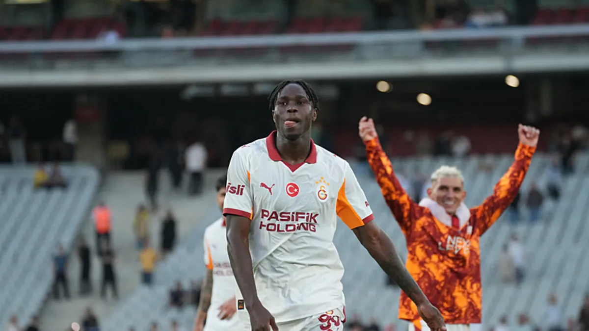 Galatasaray'dan Wilfried Singo kararı! Frankfurt maçı sonrası...