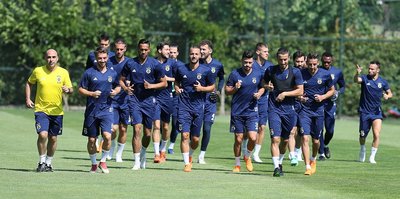 Fenerbahçe ilk hazırlık maçını İstanbulspor ile yapacak