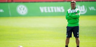 Wolfsburg, Hecking ile yollarını ayırdı