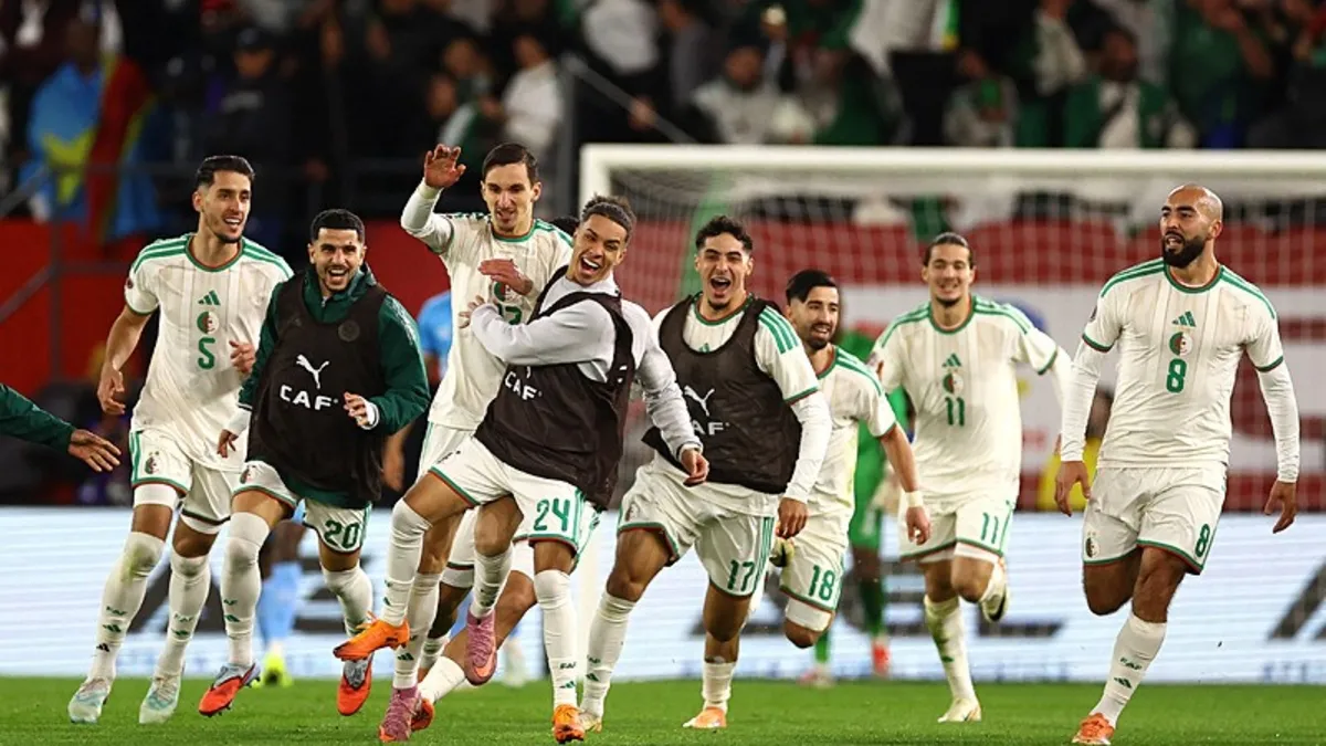 Cezayir uzatmada güldü! Çeyrek final biletini kaptı