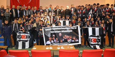 Beşiktaş’tan Muş İdmanyurdu’na malzeme desteği