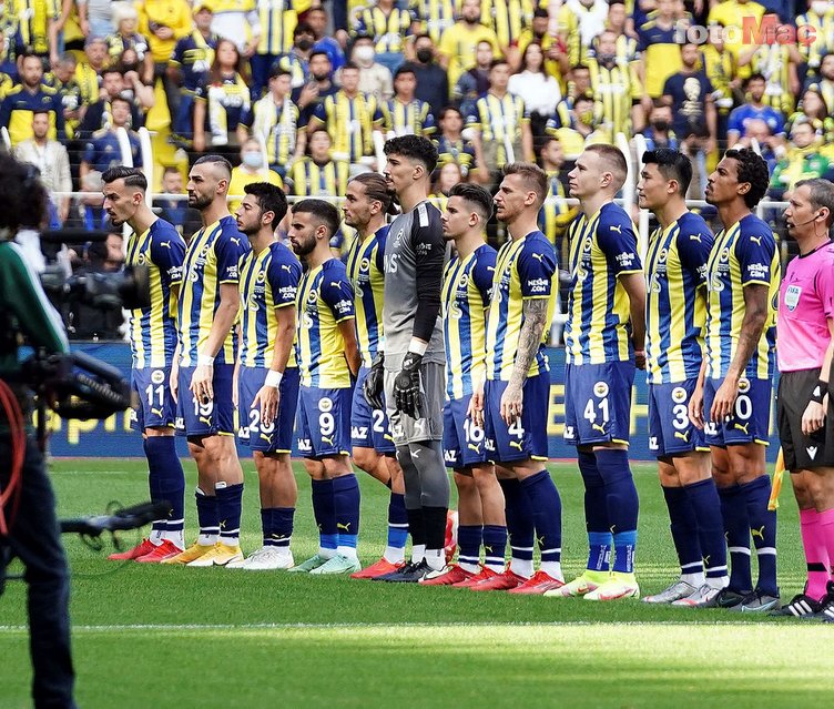 Liderlik savaşı! İşte Trabzonspor-Fenerbahçe derbisinin ilk 11'leri