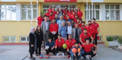 Elaziz Belediyespor kimsesiz çocukları mutlu etti