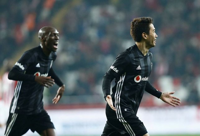 BeÅiktaÅ'ta Kagawa yıktı, geçti! Tolgay Arslan...