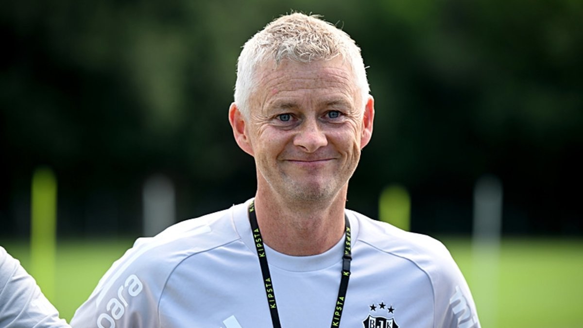 BEŞİKTAŞ HABERLERİ | Ole Gunnar Solskjaer'den transfer sözleri! BEŞİKTAŞ HABERLERİ | Ole Gunnar Solskjaer'den transfer sözleri!