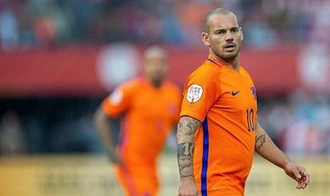 Wesley Sneijder ateş püskürdü! Beyinsizler...